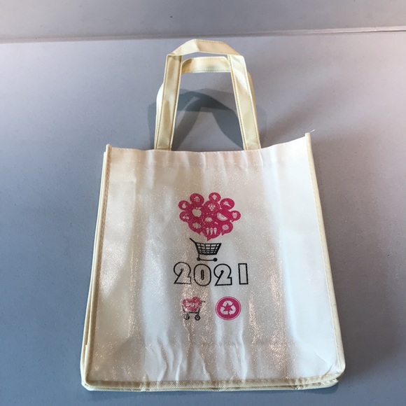 Reusable Butterfly Bag - Picture 3 of 4